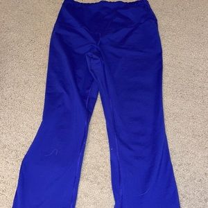 Small Old Navy active Go-dry leggings maternity